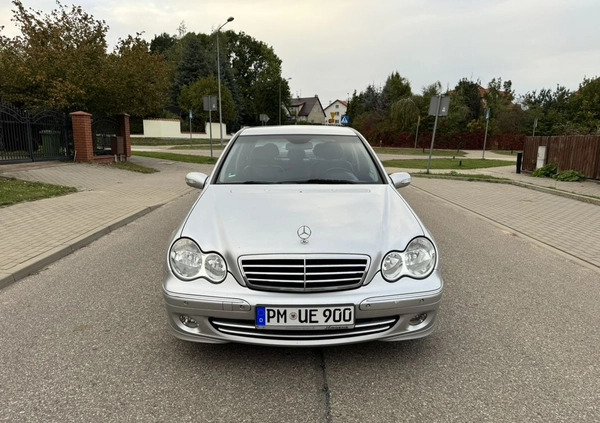 Mercedes-Benz Klasa C cena 19900 przebieg: 164253, rok produkcji 2004 z Nidzica małe 781